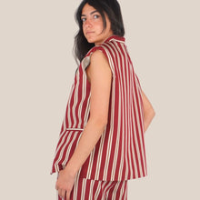 Carica l'immagine nel visualizzatore di Gallery, Dixie gilet over gessato 87% viscosa Art LAFV1SU
