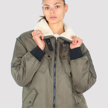 Carica l'immagine nel visualizzatore di Gallery, Haveone bomber lungo militare interno trapuntato Art KID-R005
