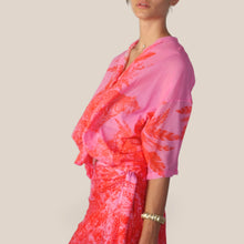 Carica l'immagine nel visualizzatore di Gallery, Tensione in camicia over stampa felino mussola 100% cotone Art PE260552
