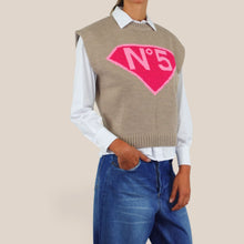 Carica l'immagine nel visualizzatore di Gallery, Tensione in gilet n°5 misto lana Art W6HMT11A400
