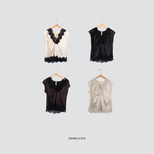 Carica l&#39;immagine nel visualizzatore di Gallery, Tensione in top over pizzo Art W25T447
