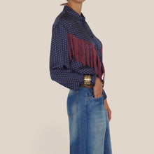Carica l'immagine nel visualizzatore di Gallery, Tensione in camicia blu con frange 100% viscosa Art 40725
