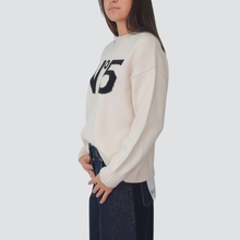 Carica l&#39;immagine nel visualizzatore di Gallery, Tensione in maglia over ricamo N°5 Art W5HMJ56A400
