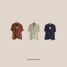 Carica l'immagine nel visualizzatore di Gallery, Haveone blazer gessato manica corta 1 bottone 98% lyocell Art JVI-Q102 ( pantalone PVI-Q322 )
