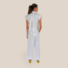 Carica l'immagine nel visualizzatore di Gallery, Tensione in pantalone palazzo pinces 100% lino Art 26P5195 ( camicia Art 26C5196 )
