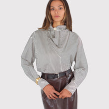 Carica l'immagine nel visualizzatore di Gallery, Haveone camicia collo alto bottone oro 100% cotone Art CVS-R120

