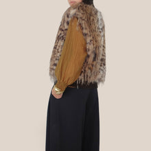 Carica l'immagine nel visualizzatore di Gallery, Philia Loft gilet eco-pelliccia Art D03E0836
