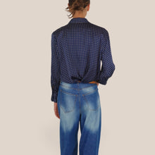 Carica l'immagine nel visualizzatore di Gallery, Tensione in camicia blu con frange 100% viscosa Art 40725
