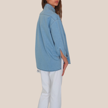 Carica l'immagine nel visualizzatore di Gallery, Haveone camicia denim con applicazioni spacchetti laterali 100% cotone Art CLA-Q010
