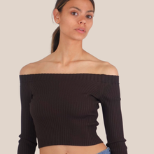 Carica l'immagine nel visualizzatore di Gallery, Vicolo maglia crop costina shiffer 70% viscosa Art 2AB2164
