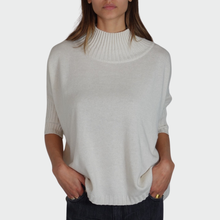 Carica l&#39;immagine nel visualizzatore di Gallery, Tensione in maglia over manica 3/4  40% viscosa 25% lana 5% cashmere Art 2240461
