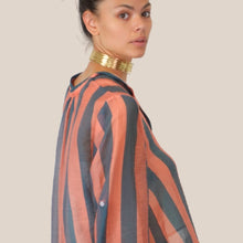 Carica l'immagine nel visualizzatore di Gallery, Haveone camicia over rigata verde rosa 85% lyocell Art CVS-Q422
