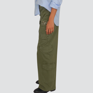 Tensione in pantalone tasconato con borchie e strass 97% cotone Art CB368