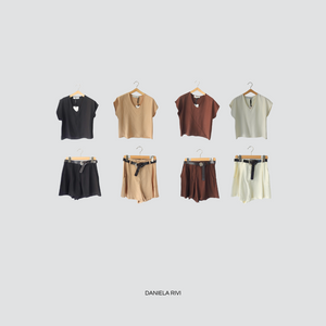 Haveone completo maglia scollo V con bermuda con cintura 85% viscosa Art HMA-N030