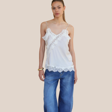 Carica l'immagine nel visualizzatore di Gallery, Dixie top burro satin pizzo Art R262A038

