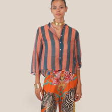 Carica l'immagine nel visualizzatore di Gallery, Haveone camicia over rigata verde rosa 85% lyocell Art CVS-Q422
