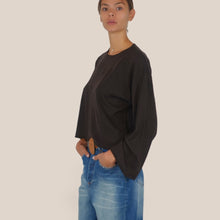 Carica l'immagine nel visualizzatore di Gallery, Tensione in maglia moro manica campana art W6HMJ55A

