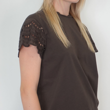 Carica l&#39;immagine nel visualizzatore di Gallery, Vicolo t-shirt manica pizzo 100% cotone Art UD0308
