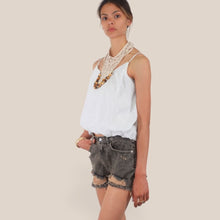 Carica l'immagine nel visualizzatore di Gallery, Haveone shorts nero sovrattinto moro con rotture 100% cotone Art PGZ-Q242
