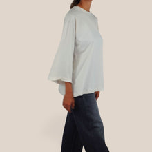 Carica l'immagine nel visualizzatore di Gallery, Vicolo t-shirt burro long sleeve 100% cotone Art UAC0058
