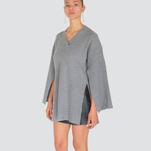 Carica l&#39;immagine nel visualizzatore di Gallery, Vicolo mini abito scollo V manica aperta spacchi laterali 40% viscosa 25% lana 5% casmere Art 77334F
