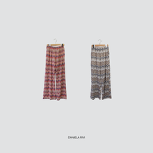 Carica l&#39;immagine nel visualizzatore di Gallery, Tensione in pantalone multicolor con elastico Art WX1228
