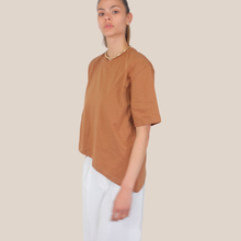 Carica l'immagine nel visualizzatore di Gallery, Dixie t-shirt over asimmetrica con spallini 100% cotone Art T262A117
