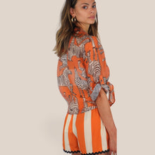 Carica l'immagine nel visualizzatore di Gallery, Haveone camicia over stampa zebra 85% lyocell Art CVS-Q466
