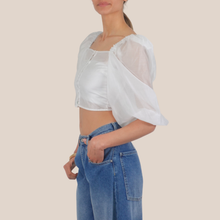 Carica l'immagine nel visualizzatore di Gallery, Vicolo camicia crop manica ampia 86% lyocell Art TAB1915 (mini gonna TAB1917 )

