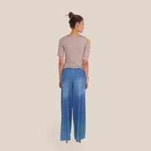 Carica l'immagine nel visualizzatore di Gallery, Vicolo pantalone gamba ampia chambray 100% cotone Art TD1588
