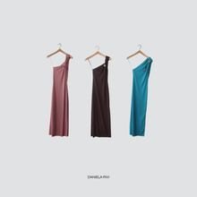 Carica l'immagine nel visualizzatore di Gallery, Vicolo abito mono spalla accessorio spallino Art TD2553
