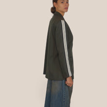 Carica l'immagine nel visualizzatore di Gallery, Dixie blazer foderato righe manica con spalline Art J845B057
