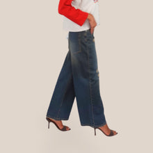 Carica l'immagine nel visualizzatore di Gallery, Haveone jeans AMELIE con rotture tasca retro oversize 100% cotone Art PGZ-R043
