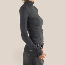 Carica l'immagine nel visualizzatore di Gallery, Vicolo maglia collo alto arriccio laterale con spallini 95% viscosa Art UAC0223
