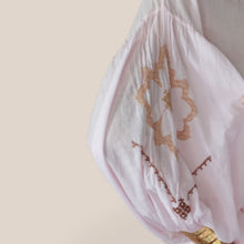 Carica l'immagine nel visualizzatore di Gallery, Tensione in camicia over mussola con ricamo 100% cotone Art PE260397
