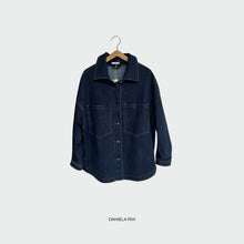 Carica l&#39;immagine nel visualizzatore di Gallery, Giacca camicia denim over 99% cotone
