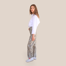 Carica l'immagine nel visualizzatore di Gallery, Tensione in pantalone maculato barrel 97% cotone Art P20490
