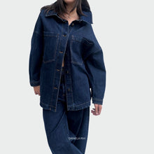 Carica l&#39;immagine nel visualizzatore di Gallery, Giacca camicia denim over 99% cotone
