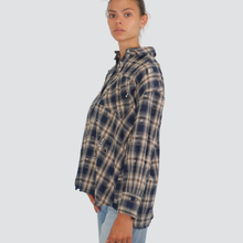 Carica l&#39;immagine nel visualizzatore di Gallery, Vicolo camicia check con strappi e strass Art RF0013
