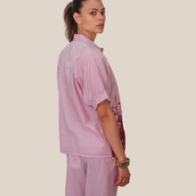 Carica l'immagine nel visualizzatore di Gallery, Philia Loft camicia over rigata fondo pizzo34% cotone Art V02F0996
