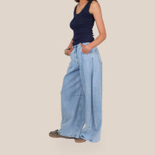Carica l'immagine nel visualizzatore di Gallery, Tensione in jeans Louvre tela leggera 100% cotone Art P314J119
