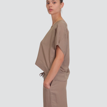 Carica l&#39;immagine nel visualizzatore di Gallery, Tensione in blusa over scollo V60% viscosa 40% lino Art 25C7811
