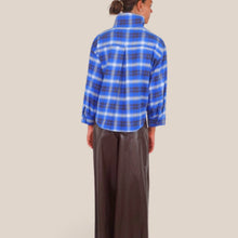 Carica l'immagine nel visualizzatore di Gallery, Haveone camicia quadri 100% cotone Art CVS-R050
