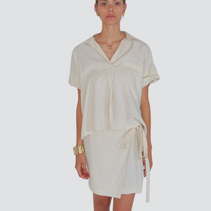 Vicolo completo camicia spacchetti laterali taschino e mini gonna portafoglio 80% viscosa 20% lino Art TD3033