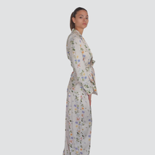 Carica l&#39;immagine nel visualizzatore di Gallery, Vicolo pantalone floreale in satin con pinces 100% visocsa Art TD2170
