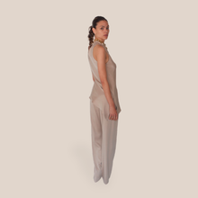 Carica l'immagine nel visualizzatore di Gallery, Maryley pantalone palazzo elastico vita 63% lyocell 35 % viscosa Art 26EB507 ( maglia Art 26EB507 )
