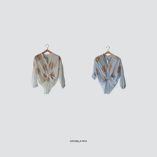 Carica l&#39;immagine nel visualizzatore di Gallery, Tensione in camicia misto seta con ricami Art S25CD27
