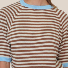 Carica l'immagine nel visualizzatore di Gallery, Tensione in maglia rigata manica corta 50% cotone Art 26357
