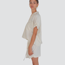 Carica l&#39;immagine nel visualizzatore di Gallery, Vicolo completo camicia spacchetti laterali taschino e mini gonna portafoglio 80% viscosa 20% lino Art TD3033
