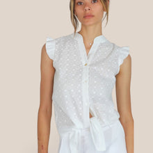 Carica l'immagine nel visualizzatore di Gallery, Susy Mix camicia sangallo annodata 100% cotone Art 180381
